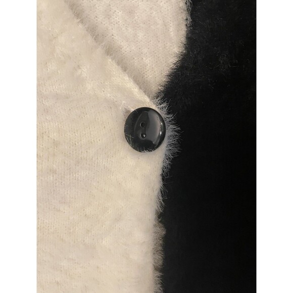 Black White Colorblock Fuzzy Cardigan Sweater Size XL Oversized Drop Shoulder - Picture 12 of 13